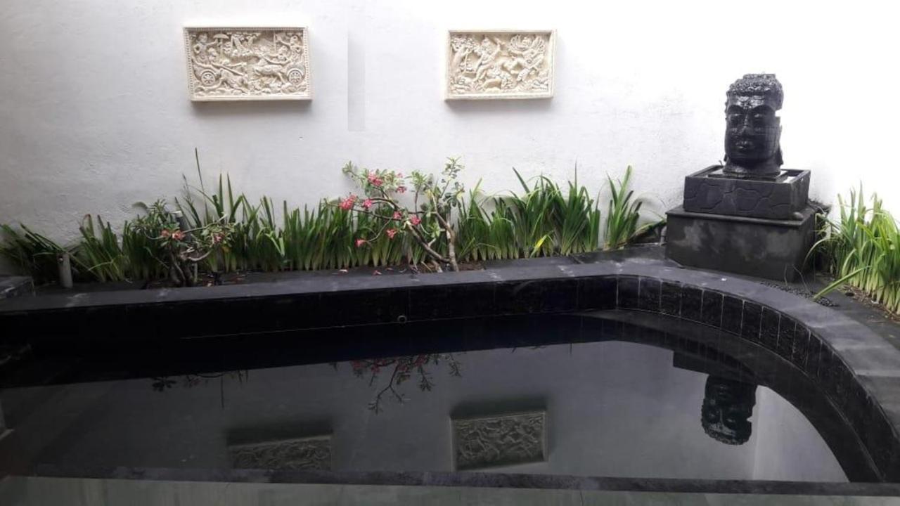 Cozy Residence Wedasari Bali Denpasar  Exterior photo